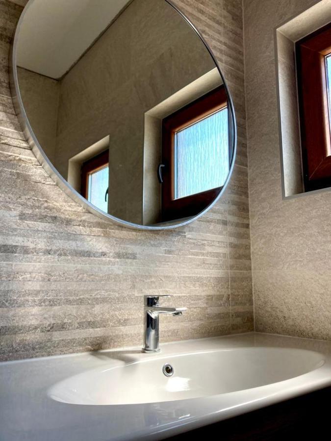 Studio Apartman Luka Starigrad Paklenica Exterior foto